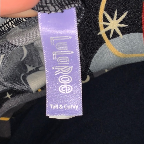 LULAROE MICKY MOUSE LEGGINGS - Picture 3 of 3